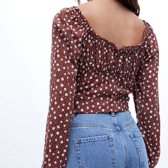 L.A Hearts Pacsun Brown Floral Long Sleeve Crop Top - Picture 2 of 13